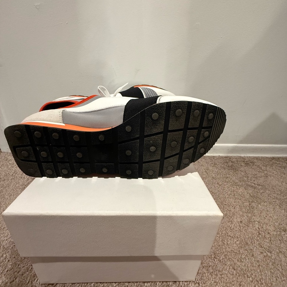 Balenciaga Women’s White and Orange Sneakers - Picture 5 of 8